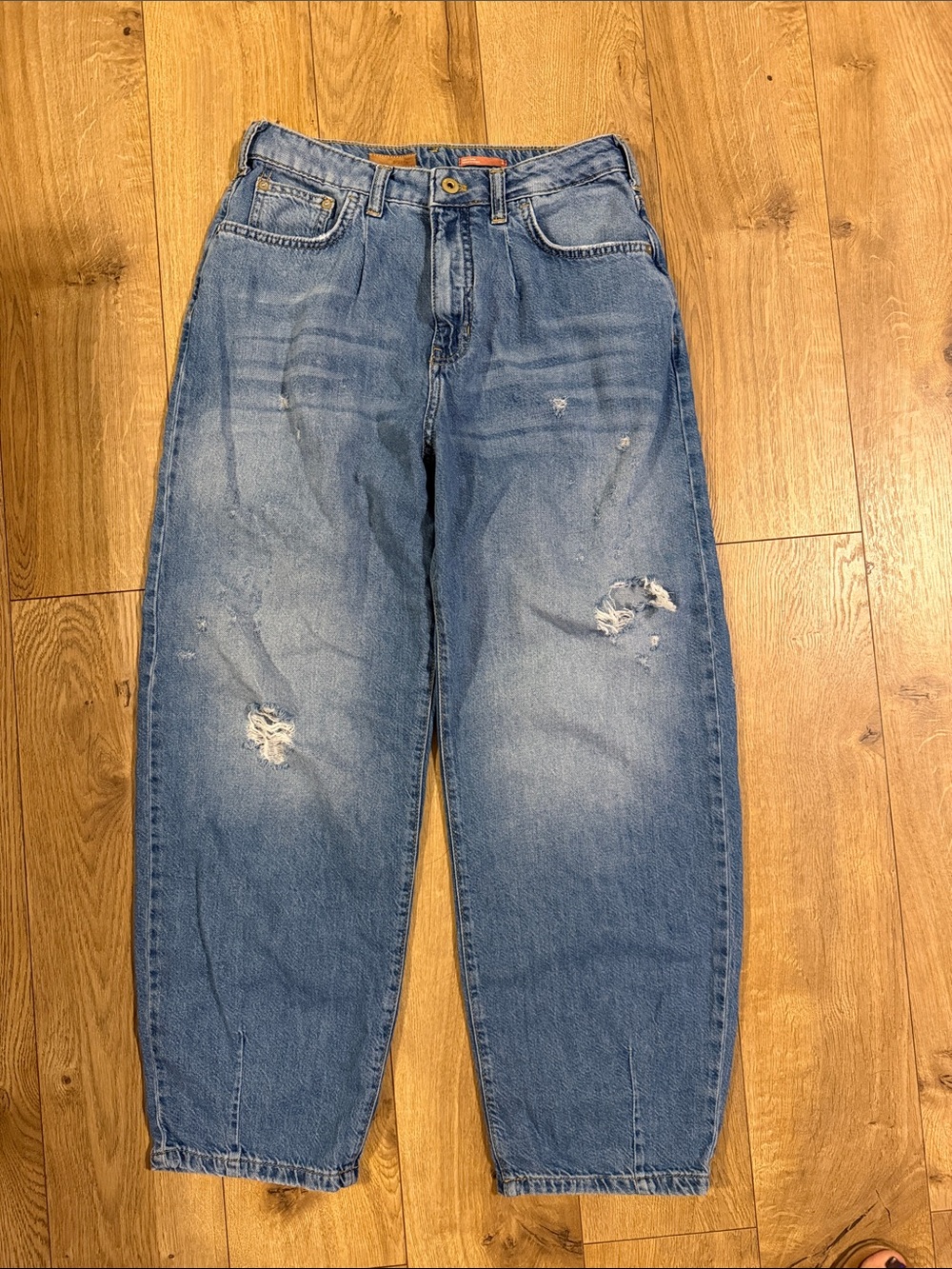 Pilcro Women's Light Blue Distressed Wide-Leg Jeans